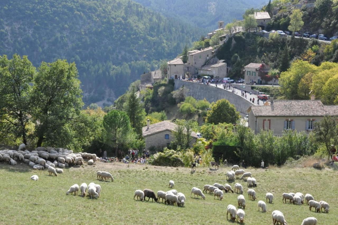 Escapades En Ventoux Villa Venasque Dış mekan fotoğraf